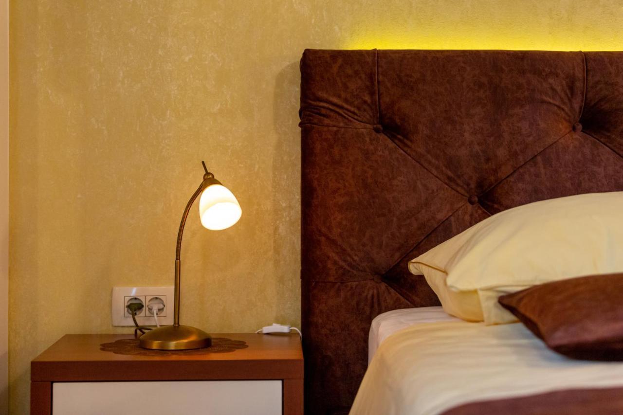 Studio Apartment Oleander Σπλιτ Εξωτερικό φωτογραφία