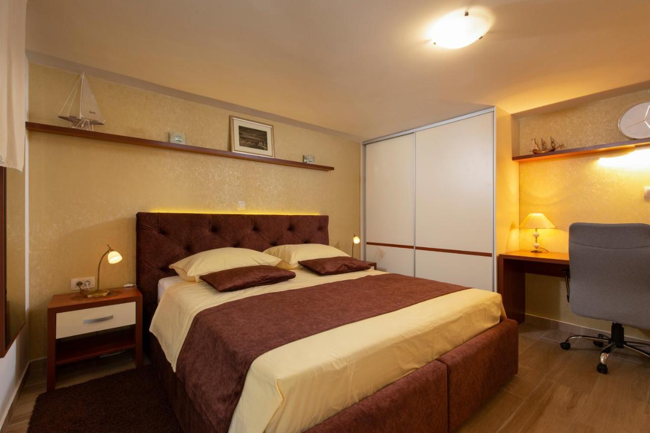 Studio Apartment Oleander Σπλιτ Εξωτερικό φωτογραφία